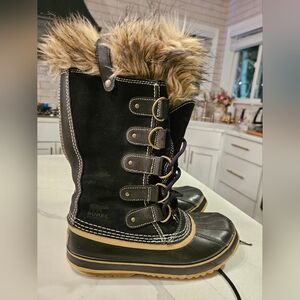 Sorel Joan of Arc Waterproof Boots Size 8 In EUC